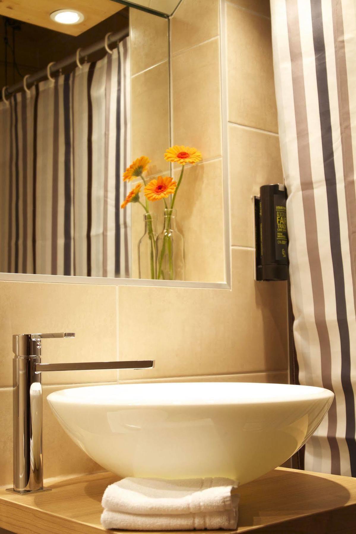 Residence Le Sapin & Bains De La Gruyere Charmey Ngoại thất bức ảnh